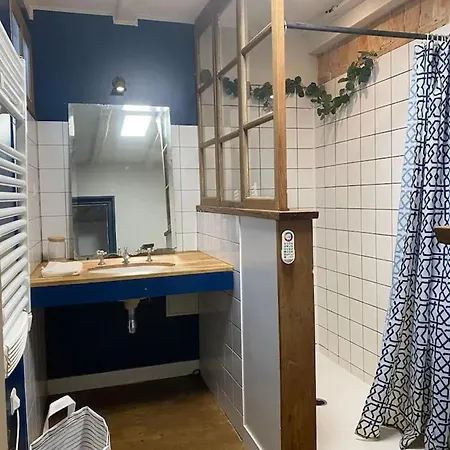 Maison De Charme A Avec Cheminee Et Terrasse *