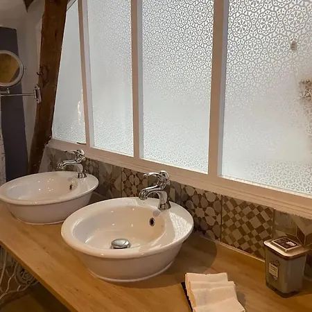Ferienhaus Maison De Charme A Avec Cheminee Et Terrasse