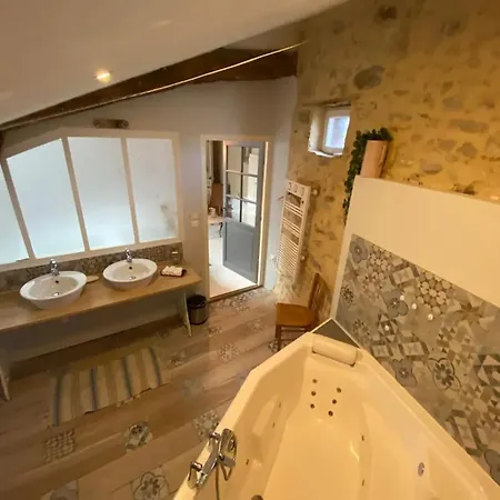 Maison De Charme A Avec Cheminee Et Terrasse