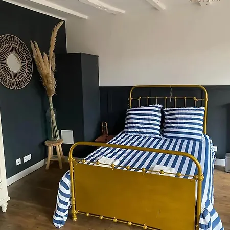 Maison De Charme A Avec Cheminee Et Terrasse Ferienhaus *